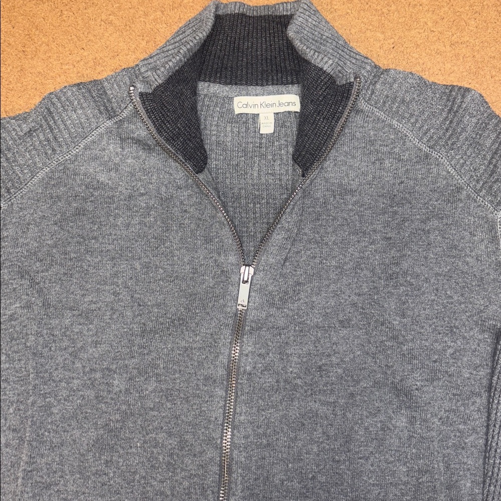 Calvin Klein XL Dark Gray Zip-Up Sweater